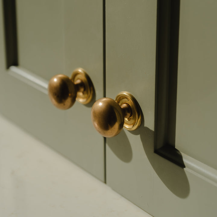 Cotswold Bun Cabinet Knob
