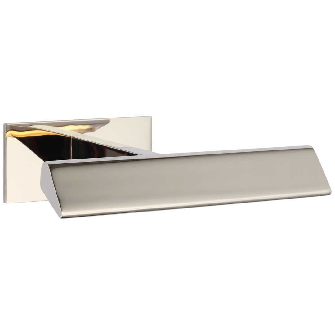 Petrel VĂ€gglampa