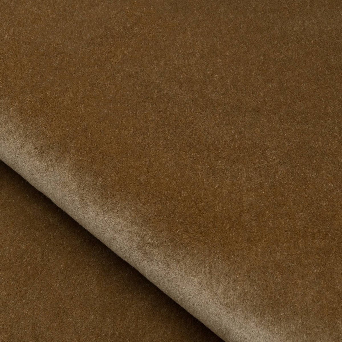 Velours Mohair 17 — Nobilis fabric