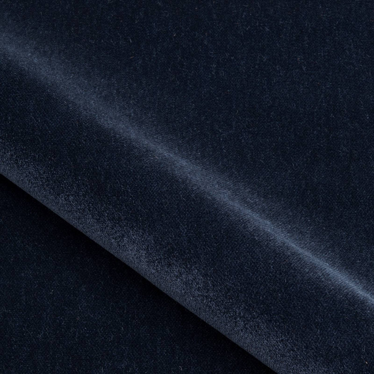 Velours Yeti 63 — Nobilis tyg
