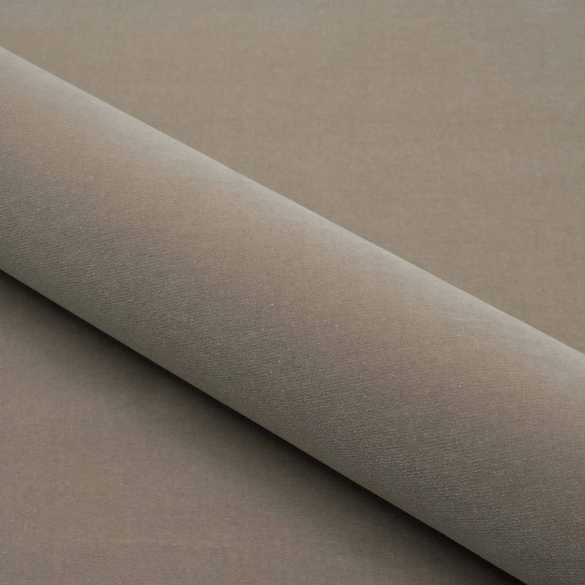Otello N°2 25 — Nobilis fabric