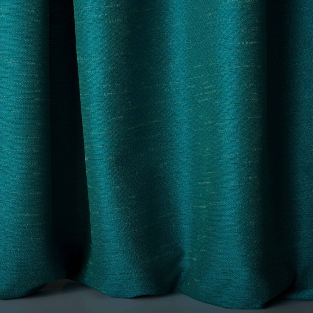 Tussah 70 — Nobilis fabric
