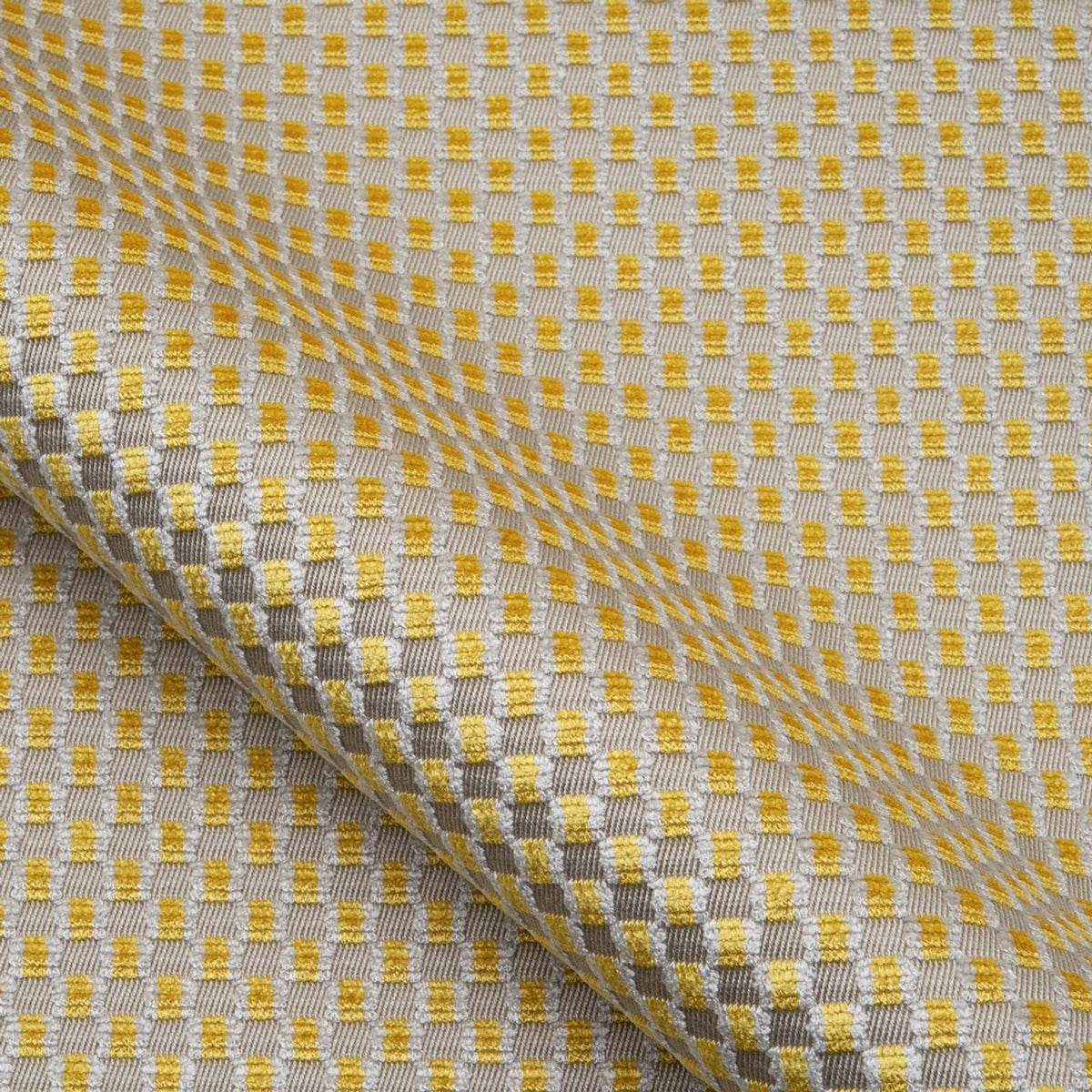 Velours Dourdan 32 — Nobilis fabric