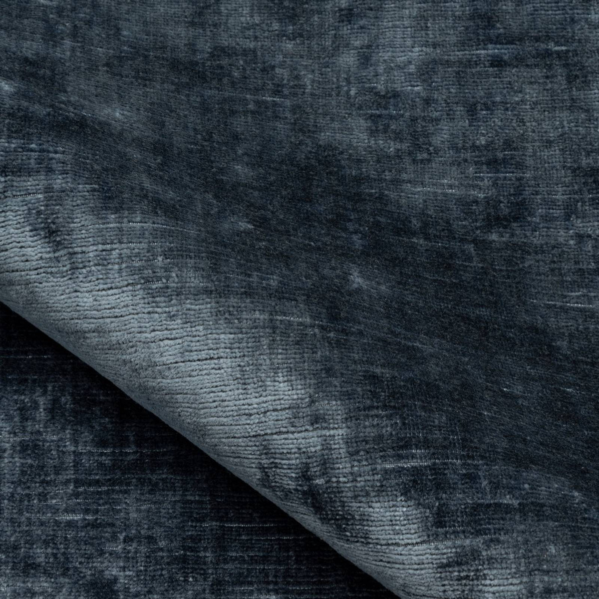 Velours Austral 69 — Nobilis tyg