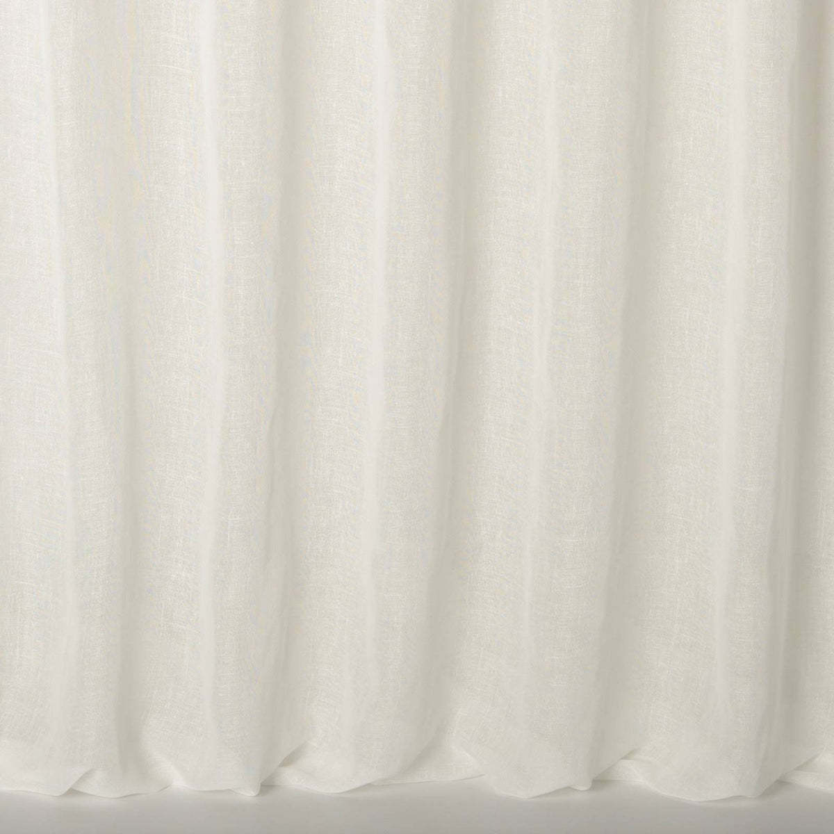 Ios 03 — Nobilis fabric