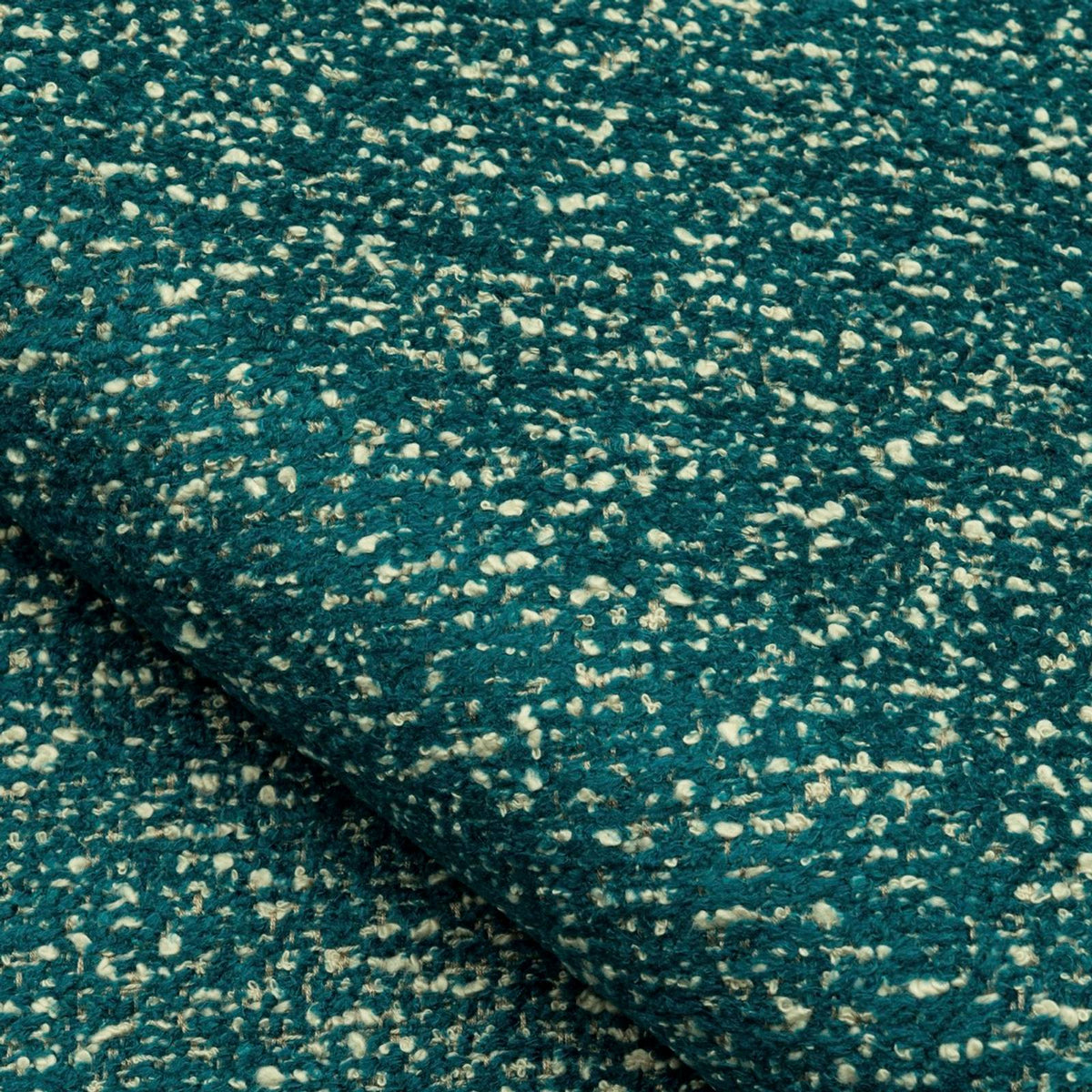 Bloom 79 — Nobilis tyg