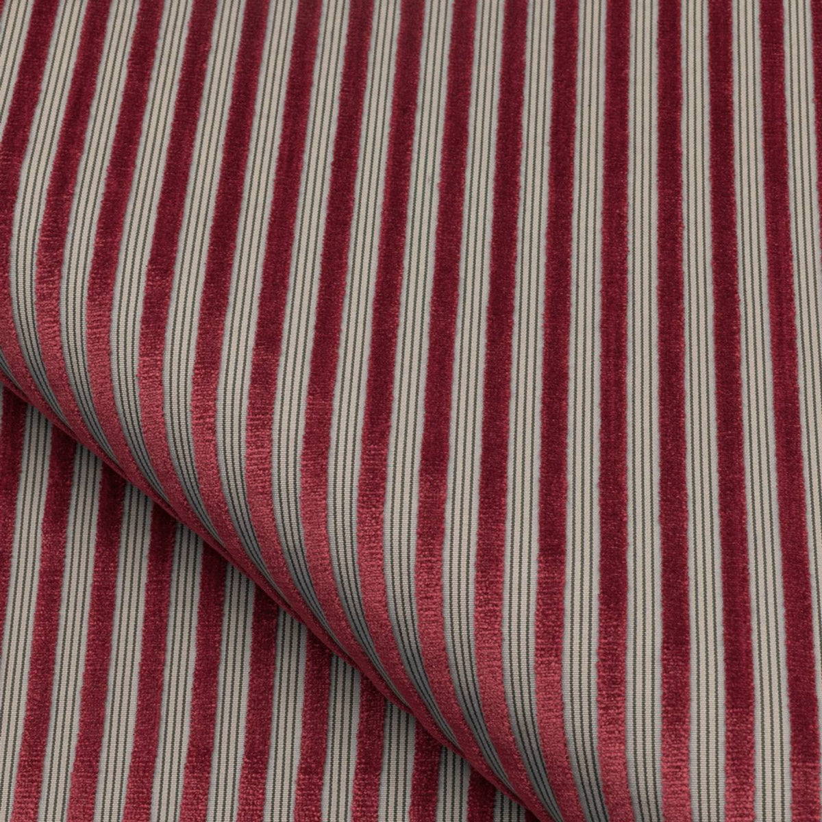 Manoir N°2 51 — Nobilis stof