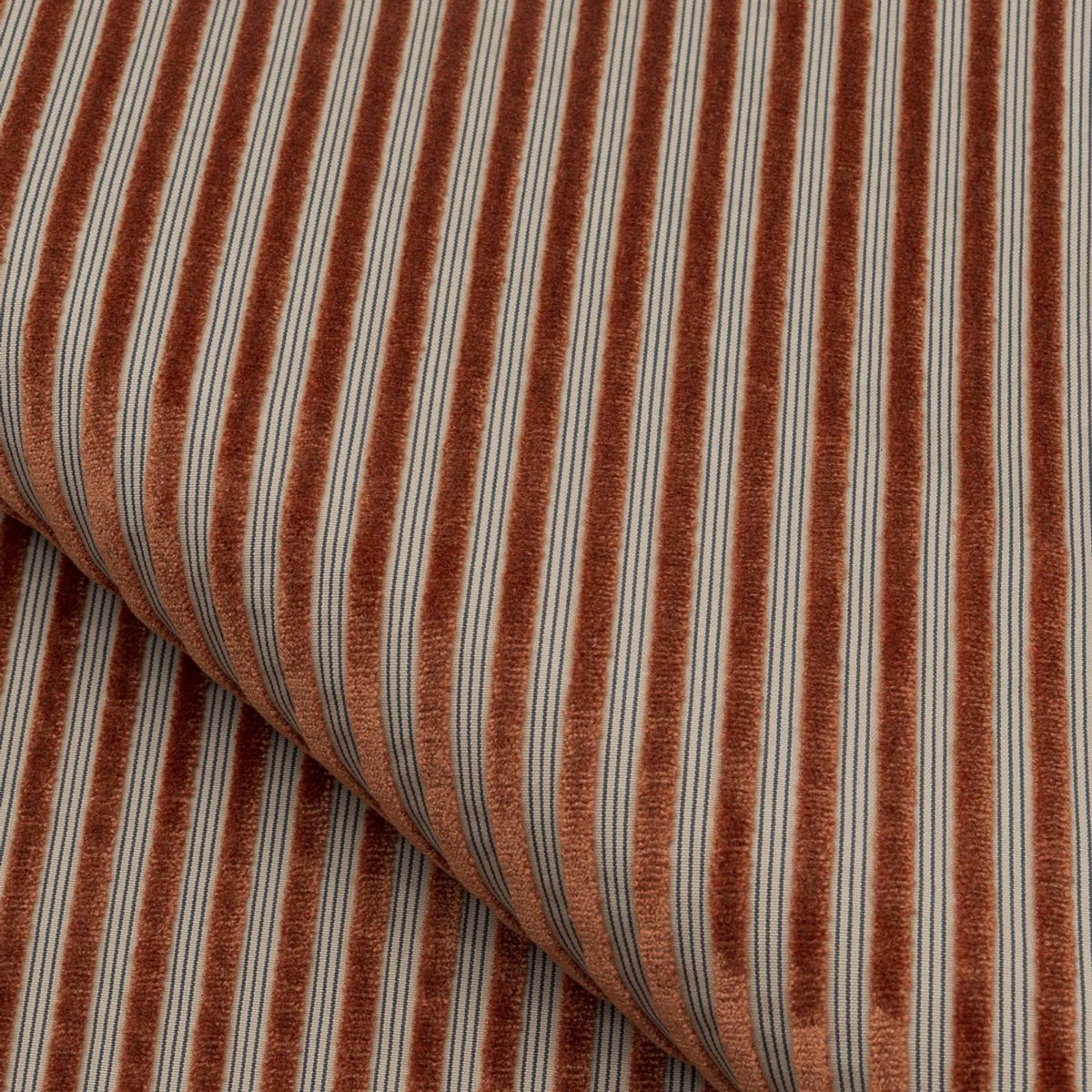 Manoir N°2 58 — Nobilis stof