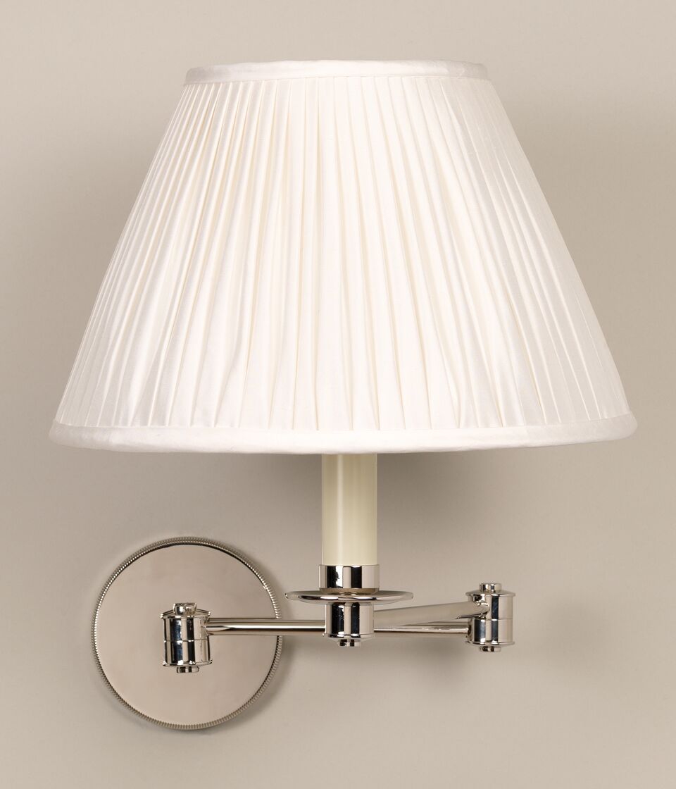 Cromer Swing Arm Vägglampa Dubbel