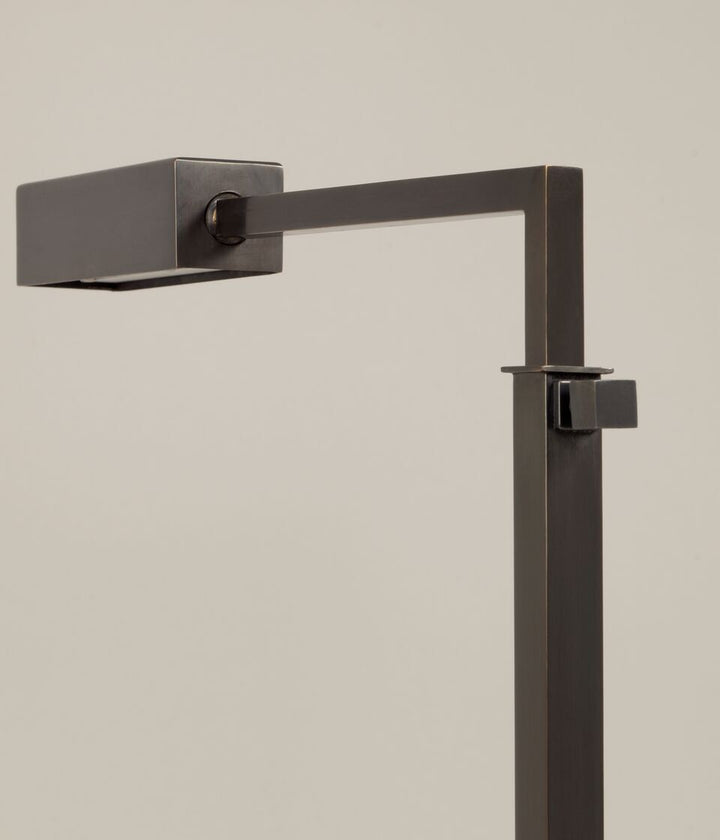 Atley Golvlampa