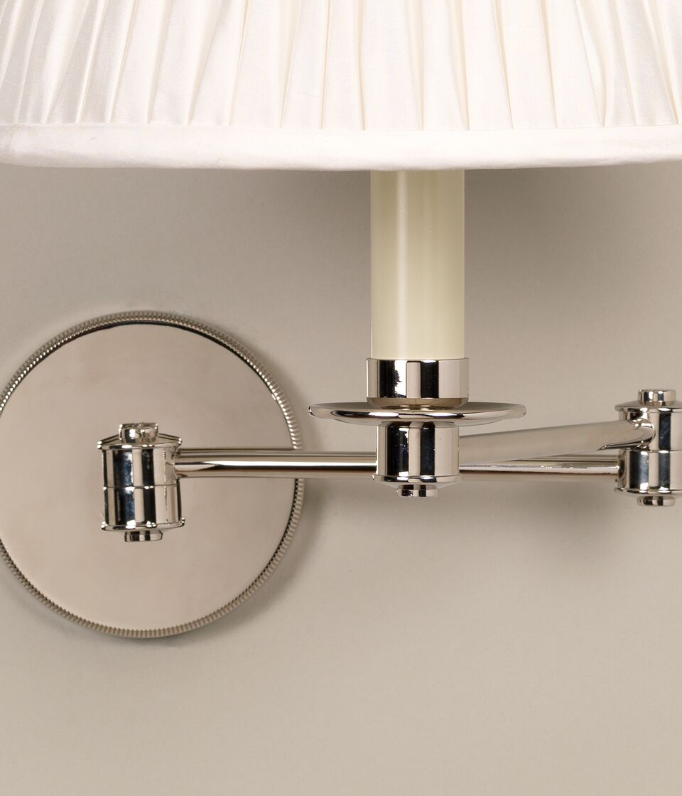 Cromer Swing Arm Vägglampa Dubbel