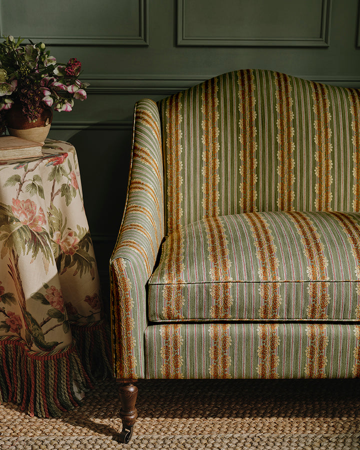 Silvano Stripe miljöbild — Colefax & Fowler tyg