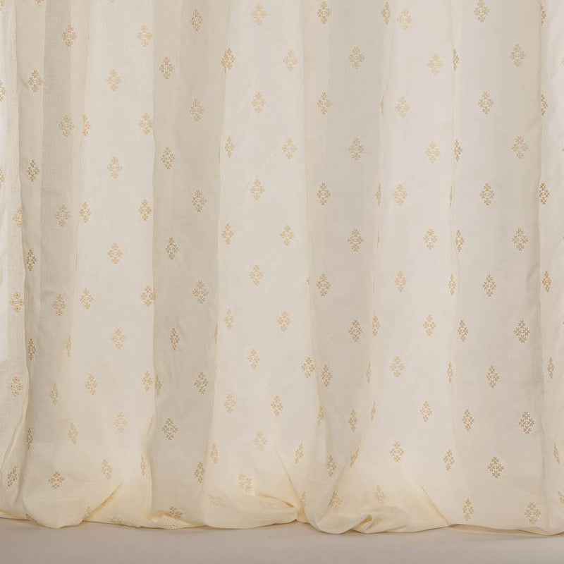 Fleur Tyg — Colefax & Fowler