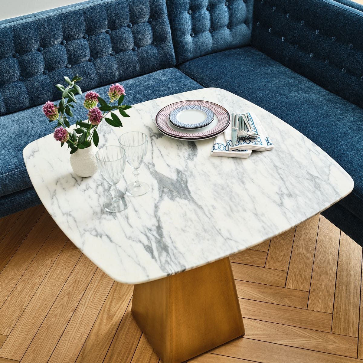 Equilateral Bistro Table in Arabescato and Brass - undefined
