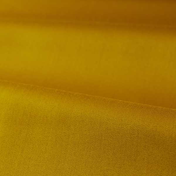 Zoffany Tyg Zoffany Wool Satin