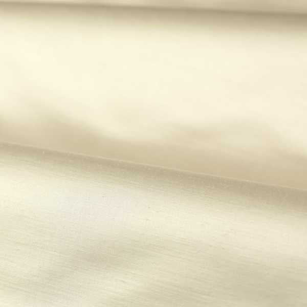 PILOT 0,5m — Zoffany Amoret Performance