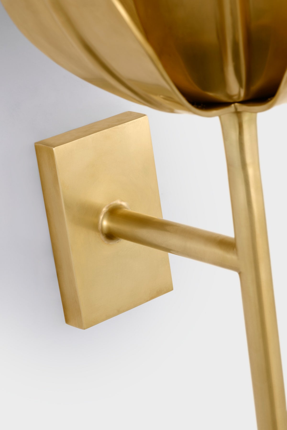 Alberto Extra Large Three Tier Vägglampa — Julie Neill for Visual Comfort & Co. detaljbild