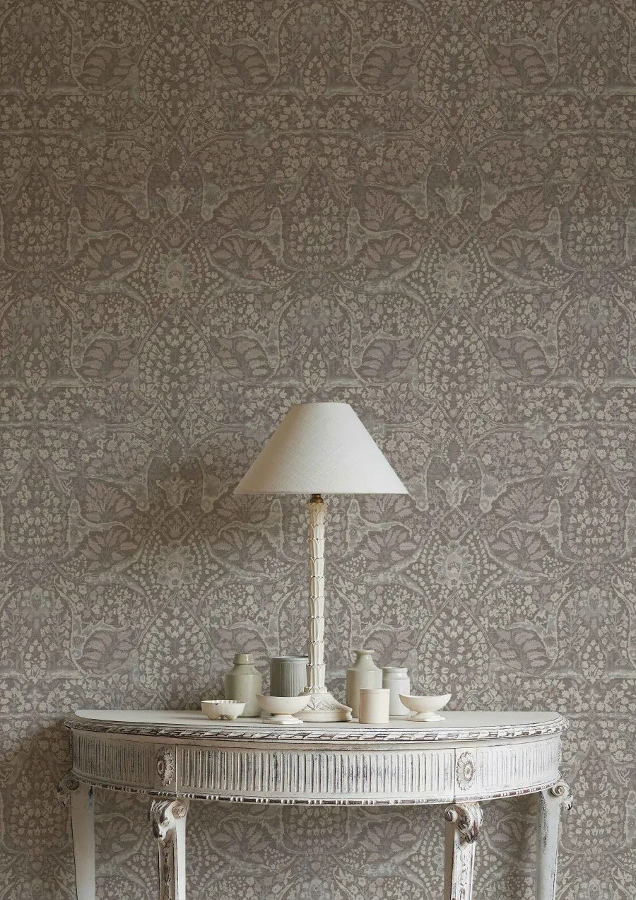 Alhambra 50 Sugar Almond — Lewis & Wood tapet
