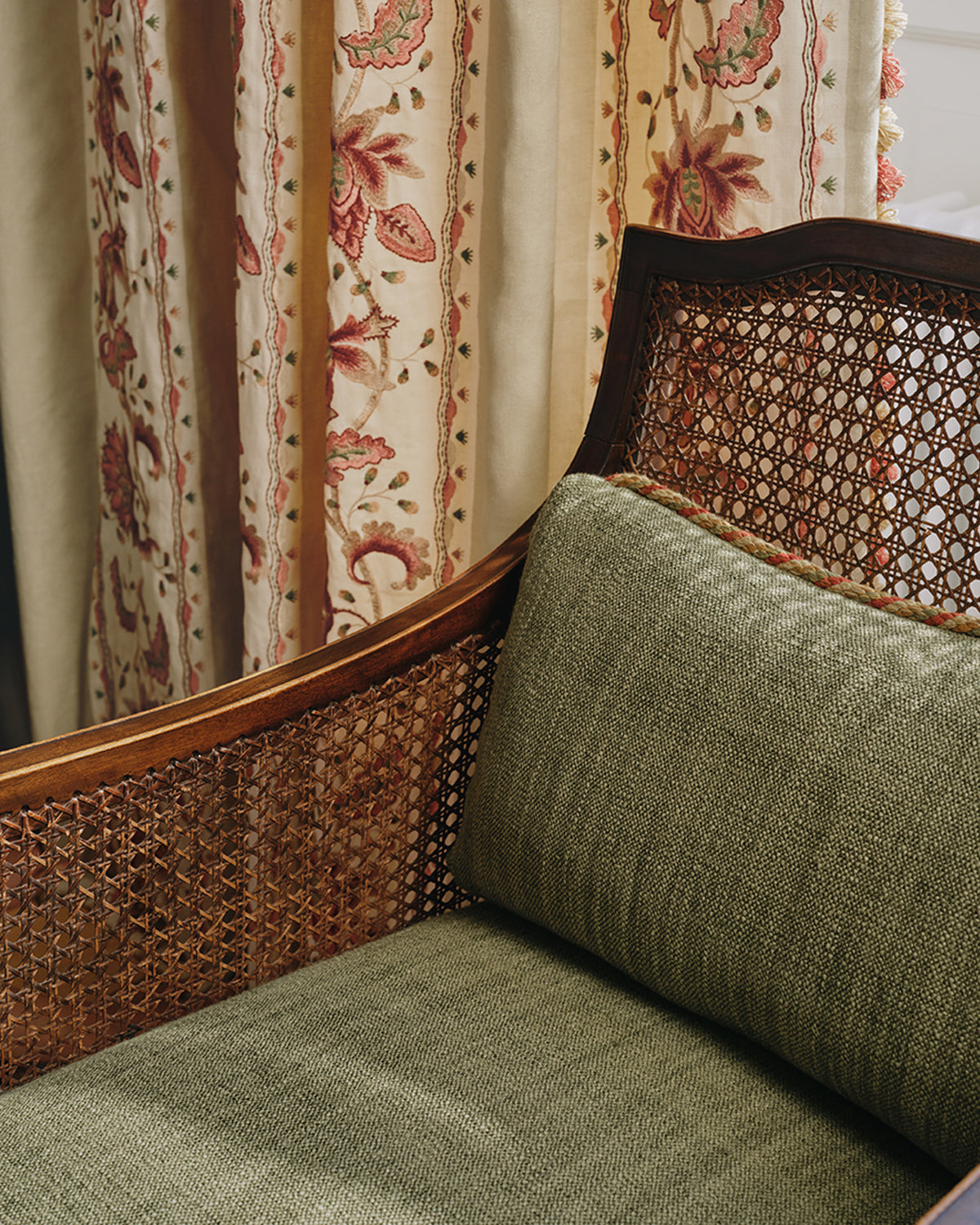 Appleby miljöbild — Colefax & Fowler tyg