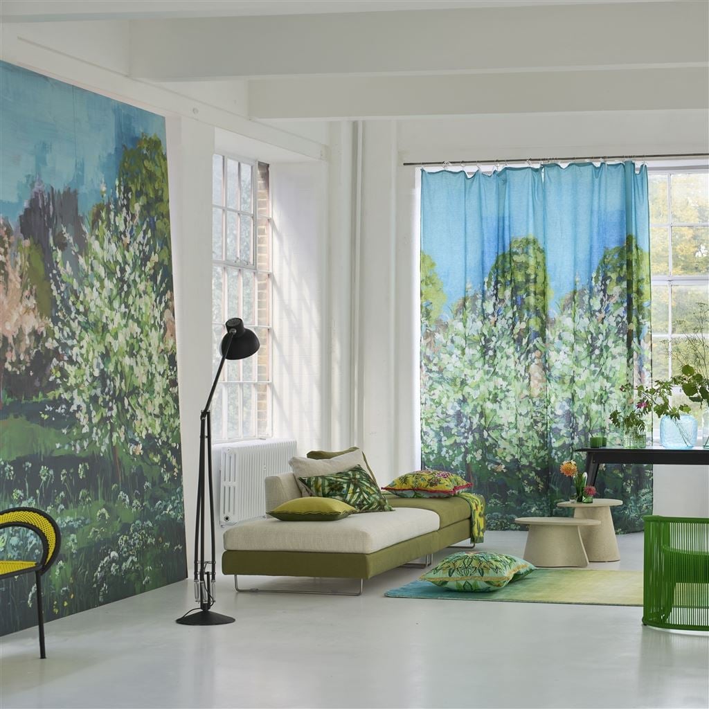 Arbre de Printemps Alta Tyg — Designers Guild i miljö