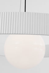 Arena 42" Ring and Globe Takkrona — Windsor Smith for Visual Comfort & Co. detaljbild