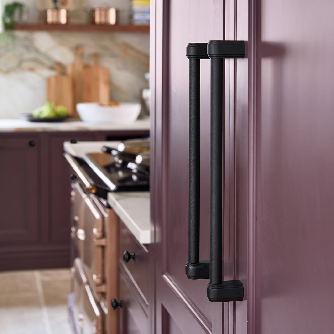 Carlton Skåpshandtag — miljöbild, Matt black lacquered