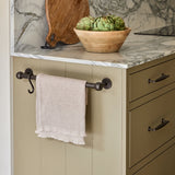 Cotswold Mässing Handduksstång (Kitchen, Bath) — miljöbild, Dark bronze