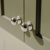 Cotswold Skåpsknopp, bunform — miljöbild, Polished nickel plate