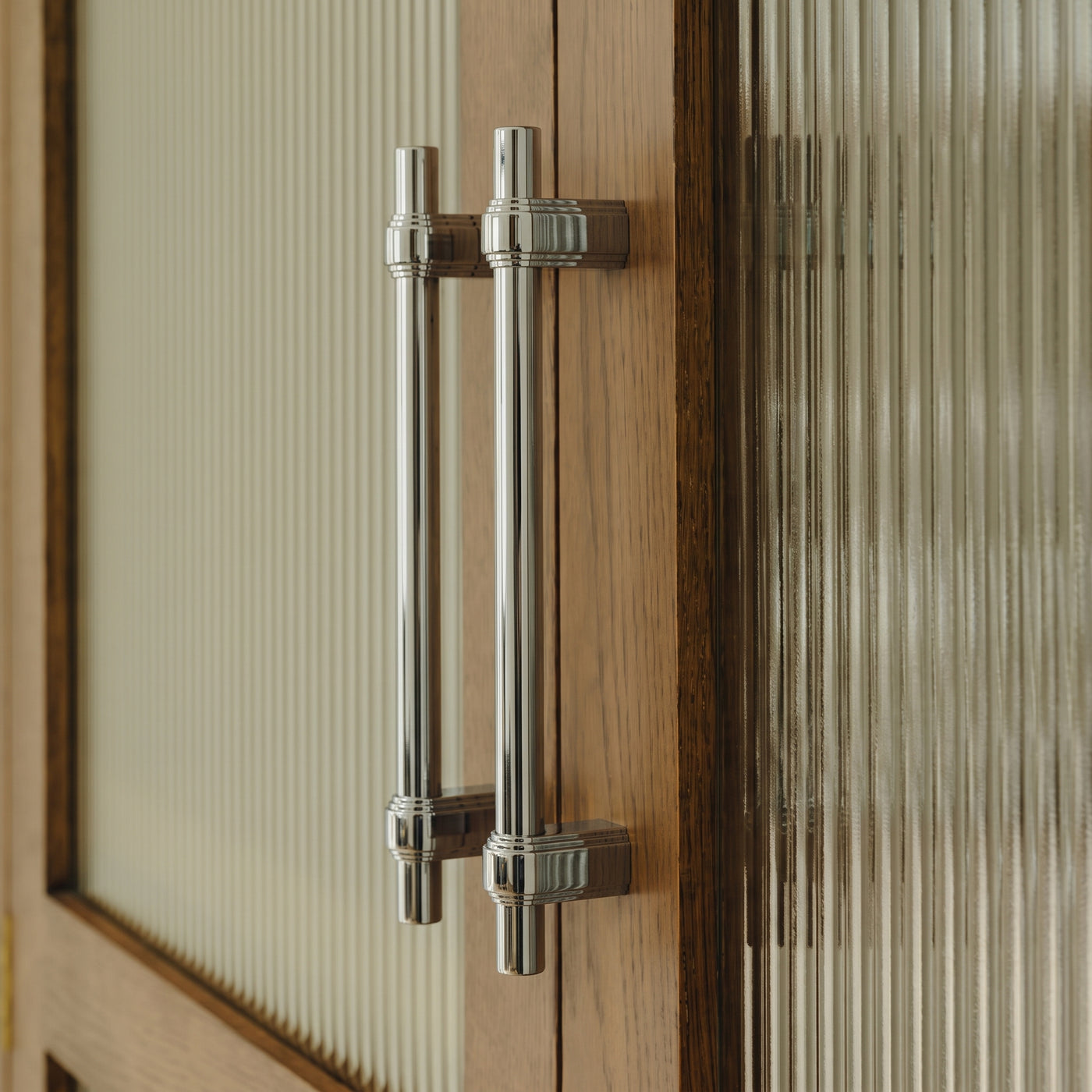 Gaumont Skåpshandtag — miljöbild, Polished chrome plate
