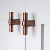 Gaumont T-bar handtag — miljöbild, Aged copper