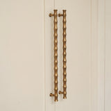 Grove Bamboo Apparathandtag — miljöbild, Aged brass