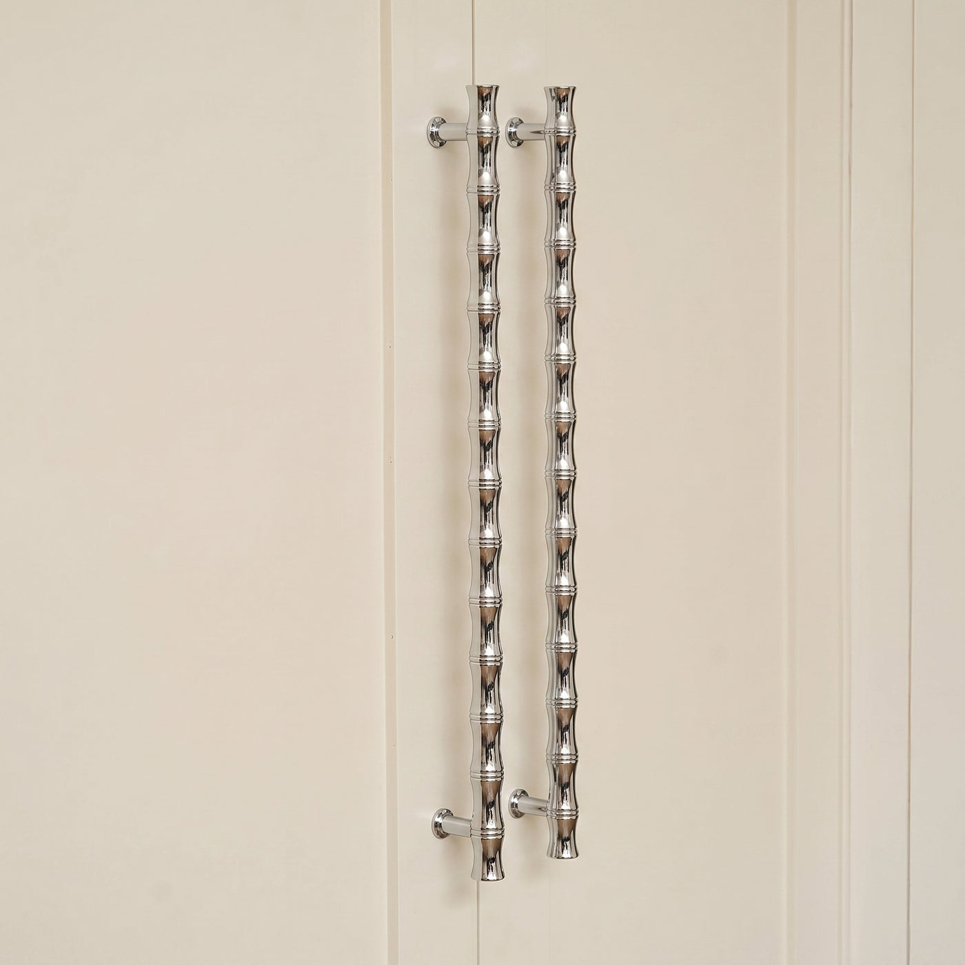Grove Bamboo Apparathandtag — miljöbild, Polished chrome plate