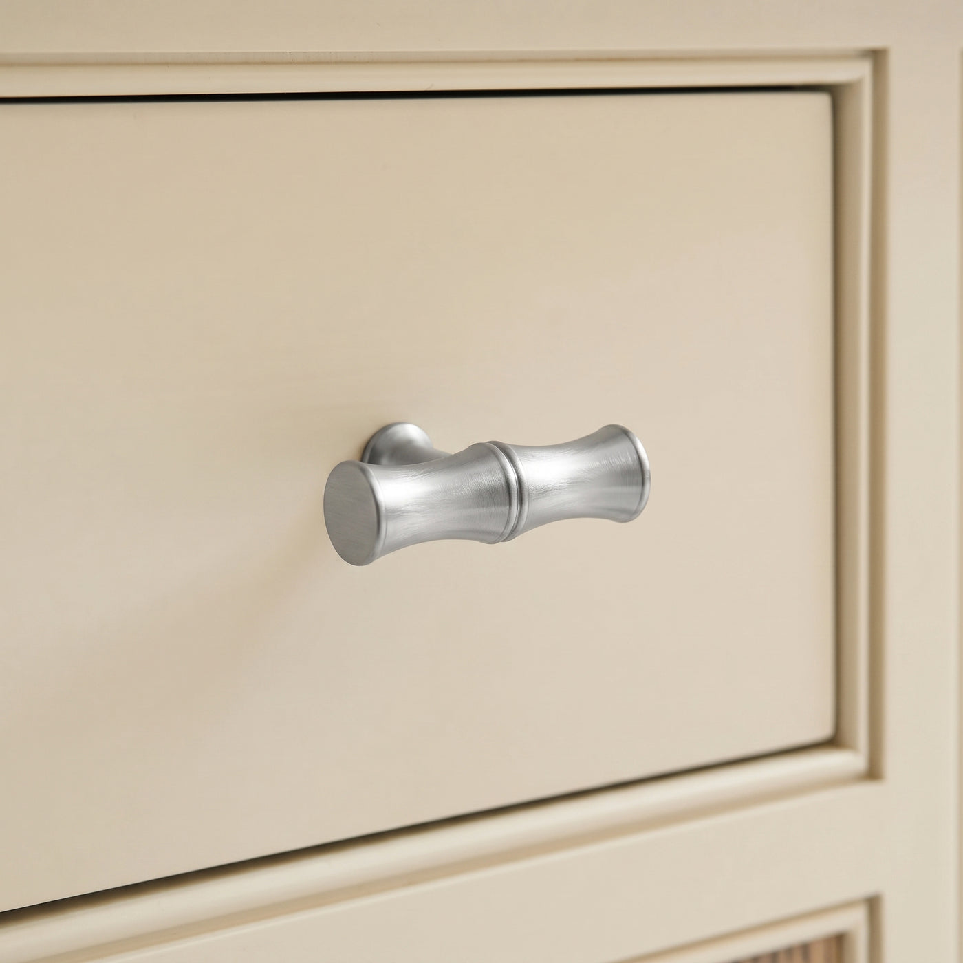 Grove Bamboo Badrocks-krok — miljöbild, Satin krom - SCP