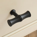 Grove Bamboo T-bar handtag — miljöbild, Matt black lacquered