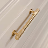 Leebank Skåpshandtag — miljöbild, Polished brass unlacquered