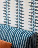 Asher Stripe miljöbild — Jane Churchill tyg