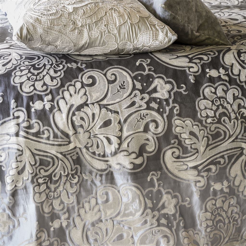 Beaufort Tyg — Designers Guild i miljö