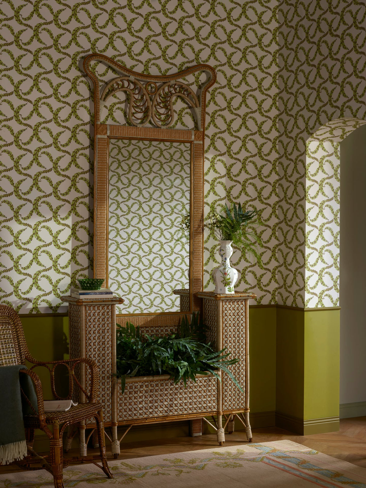 Belle de Provence room setting — Pierre Frey wallpaper