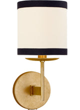 Walker Vägglampa Small — Visual Comfort for Visual Comfort & Co. — Gild with Cream Linen Shade with Black Linen Trim
