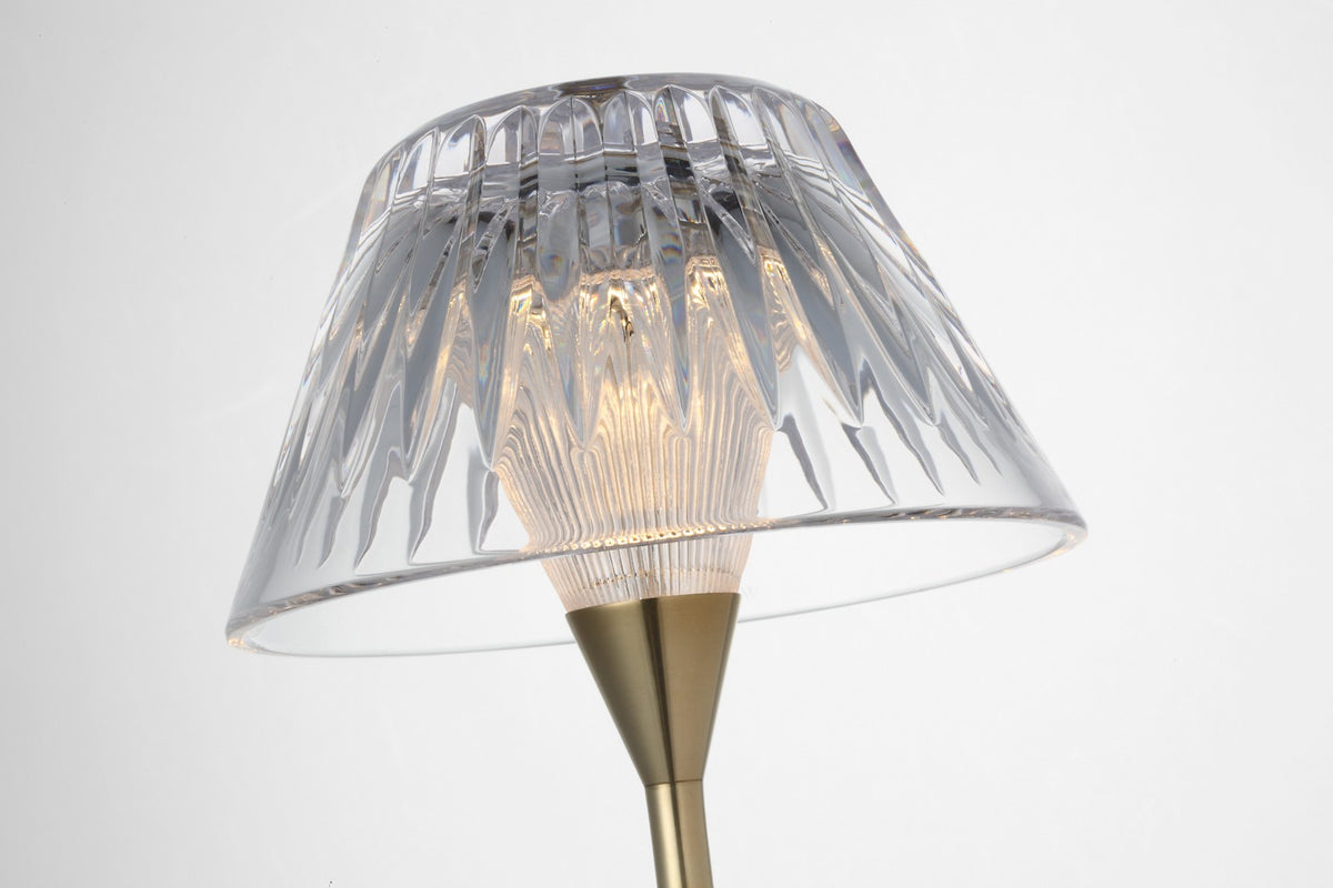 Blaze 16" Rechargeable Bordslampa — Waterford for Visual Comfort & Co. — Natural Brass with Clear Crystal detaljbild