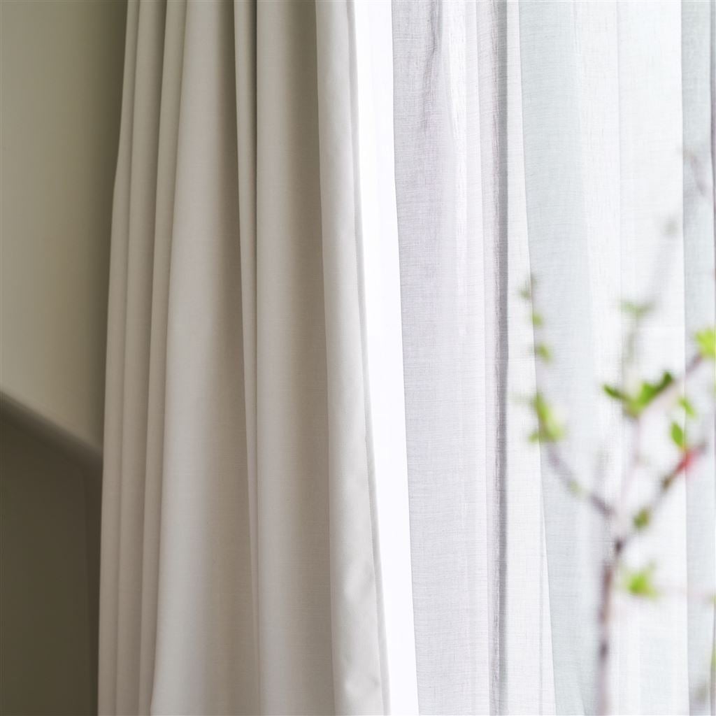 Brenay Tyg — Designers Guild i miljö