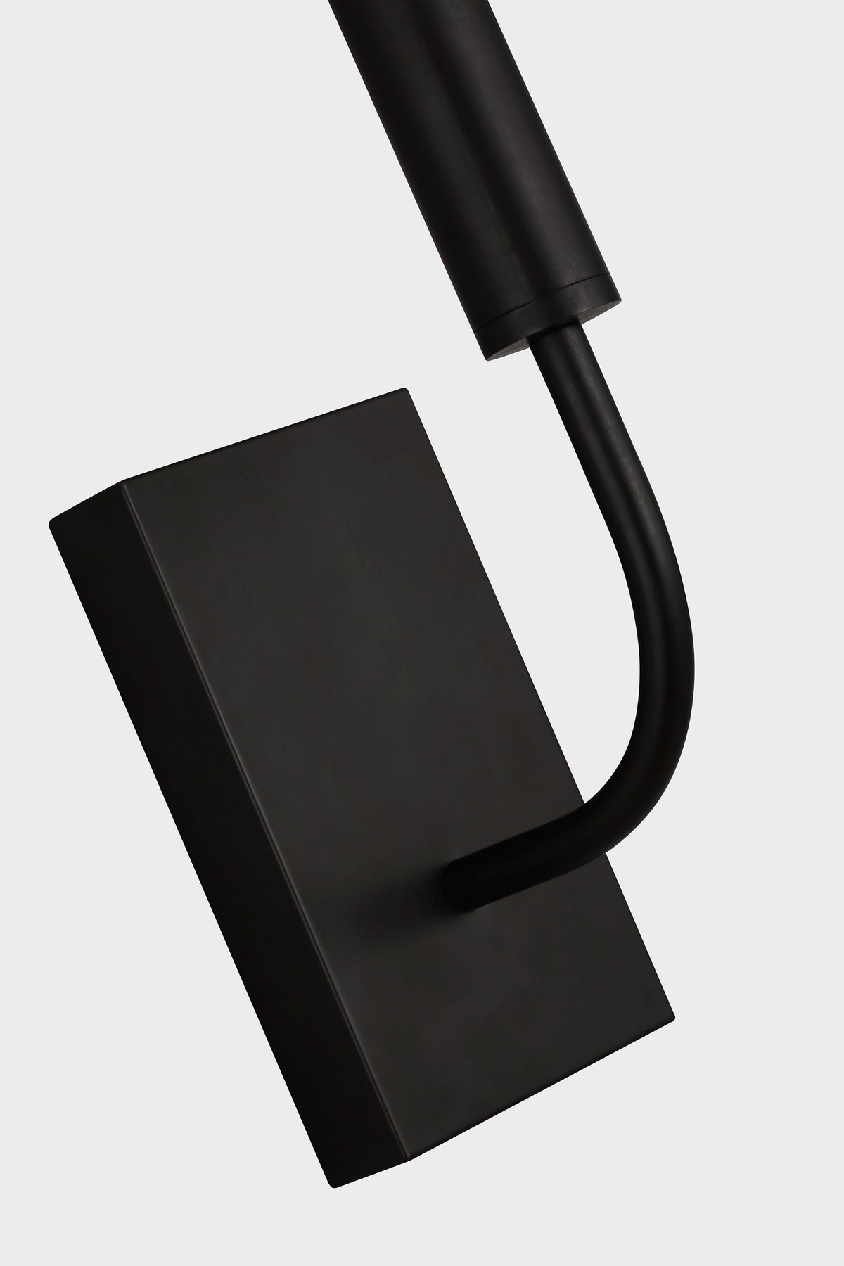 Brianna Wall Light — Ellen DeGeneres for Visual Comfort & Co. detail