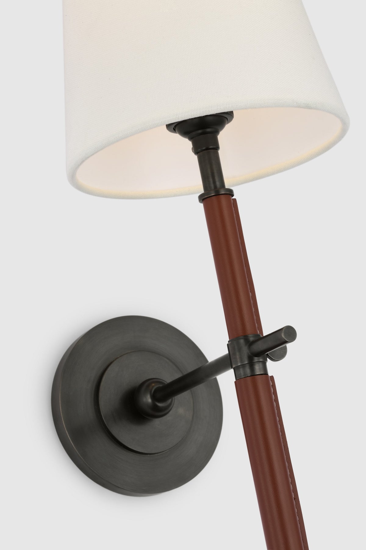 Bryant Large Wrapped Tail Vägglampa — Thomas O'Brien for Visual Comfort & Co. detaljbild
