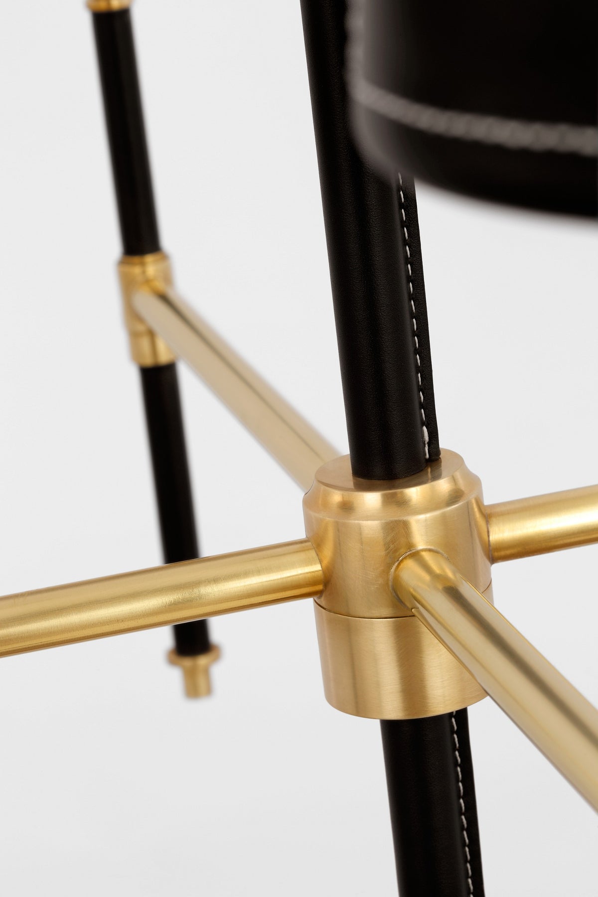 Bryant Small Wrapped Chandelier — Thomas O'Brien for Visual Comfort & Co. detail
