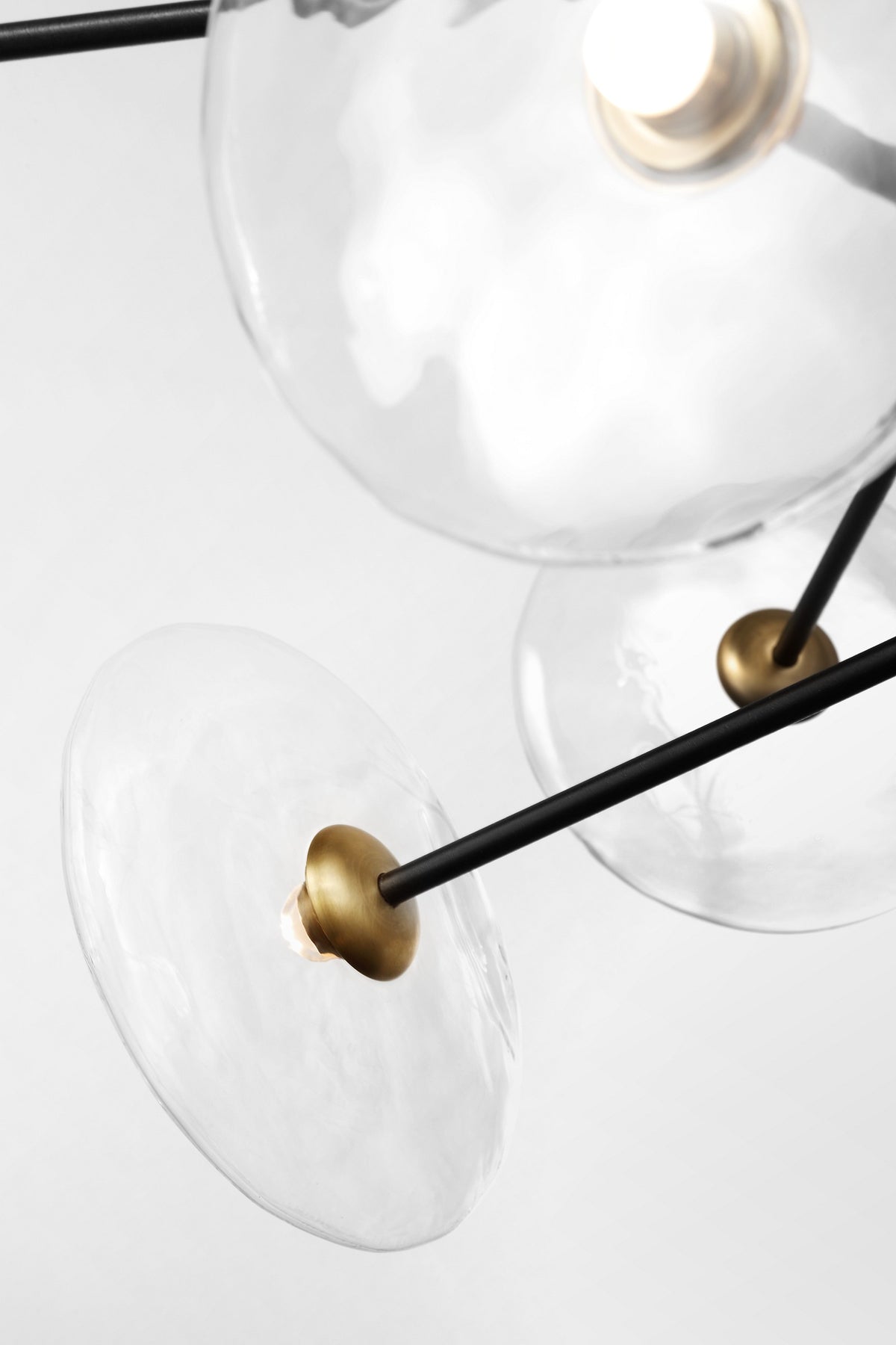 Calvino X-Large Radial Takkrona — Ian K. Fowler for Visual Comfort & Co. detaljbild