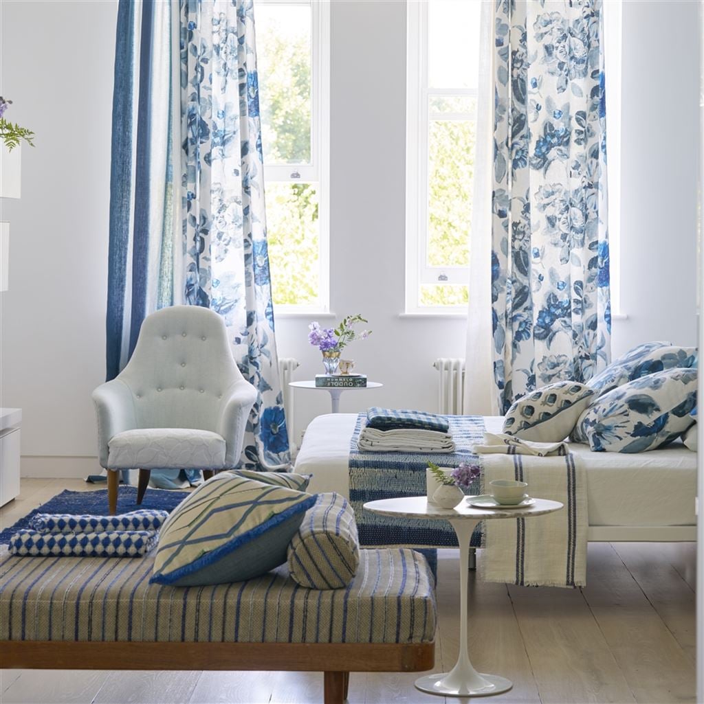 Camelia  Tyg — Designers Guild i miljö