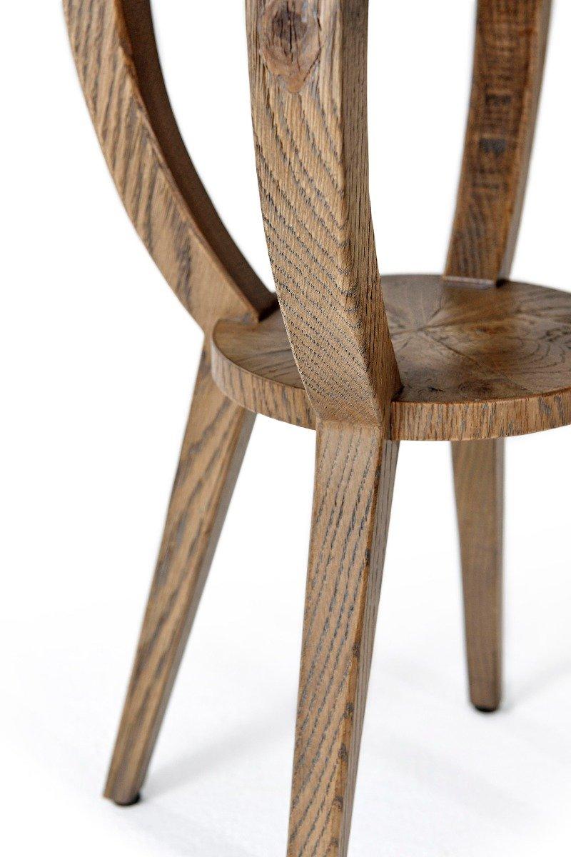 Round Accent Table Southfield in Echo Oak - theodore-alexander