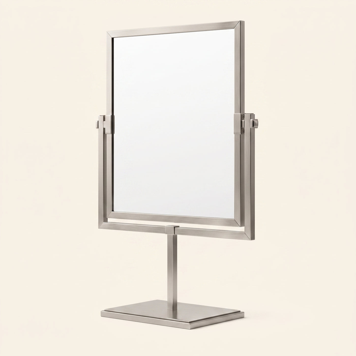 Claremont Sminkbordsspegel — Hand-borstad nickel