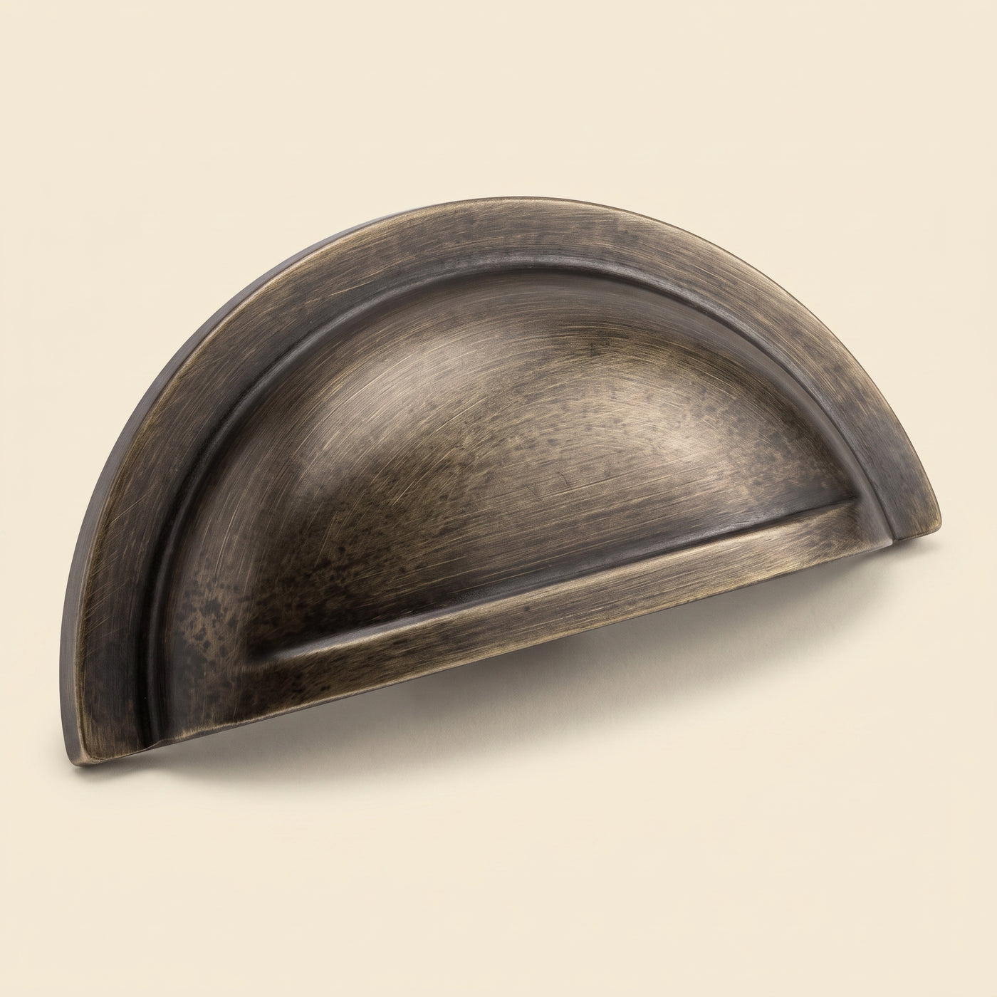 Cotswold Cup-handtag — Satin antik, olackad