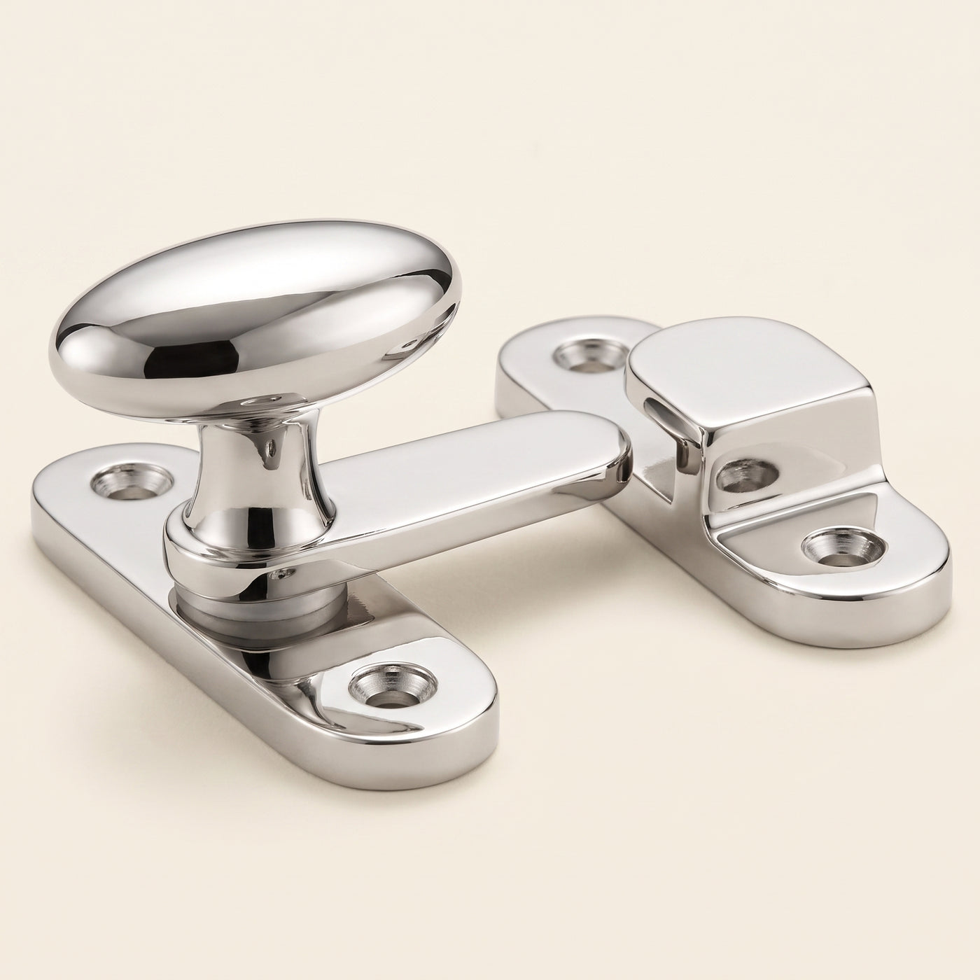 Cotswold Skåpsvred — Polerad nickel